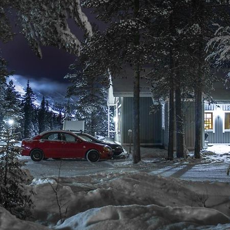 Villa Hutsula Yllas Ylläsjärvi Exteriör bild